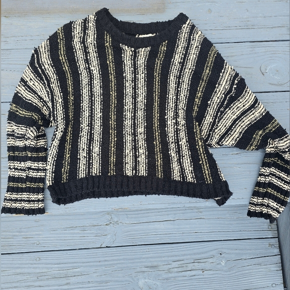Billabong Easy Going Cropped Sweater - Picture 5 of 11